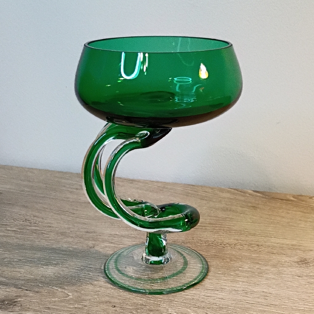 Jozefina Krosno Green Octopus Hand Blown Vintage Dish